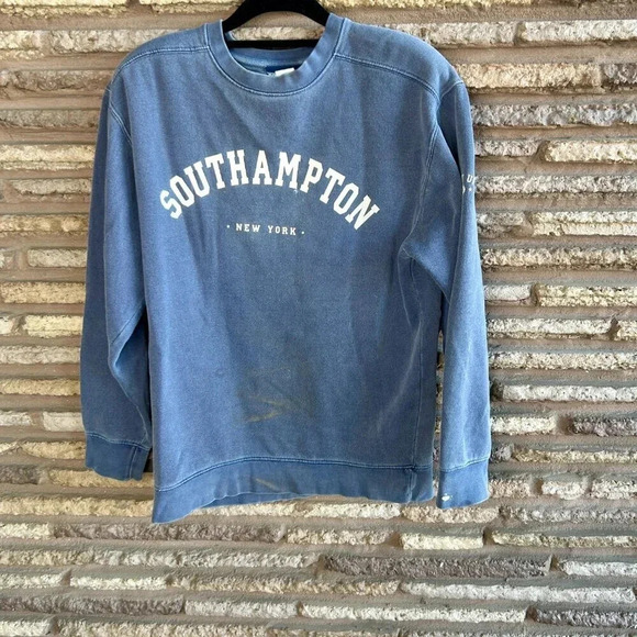 Breezin' Up Vintage SOUTHAMPTON Blue Distressed Sweatshirt Unisex - Picture 1 of 10